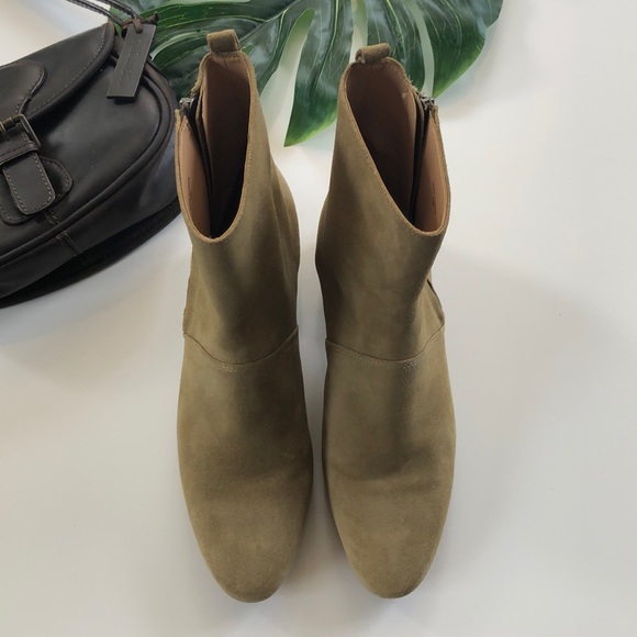 Banana Republic Suede Ankle Heeled Boots 10 - Picture 3 of 6